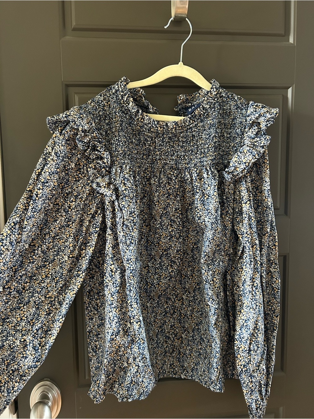Women’s Gap Blue Floral Ruffle Long-Sleeve Top
